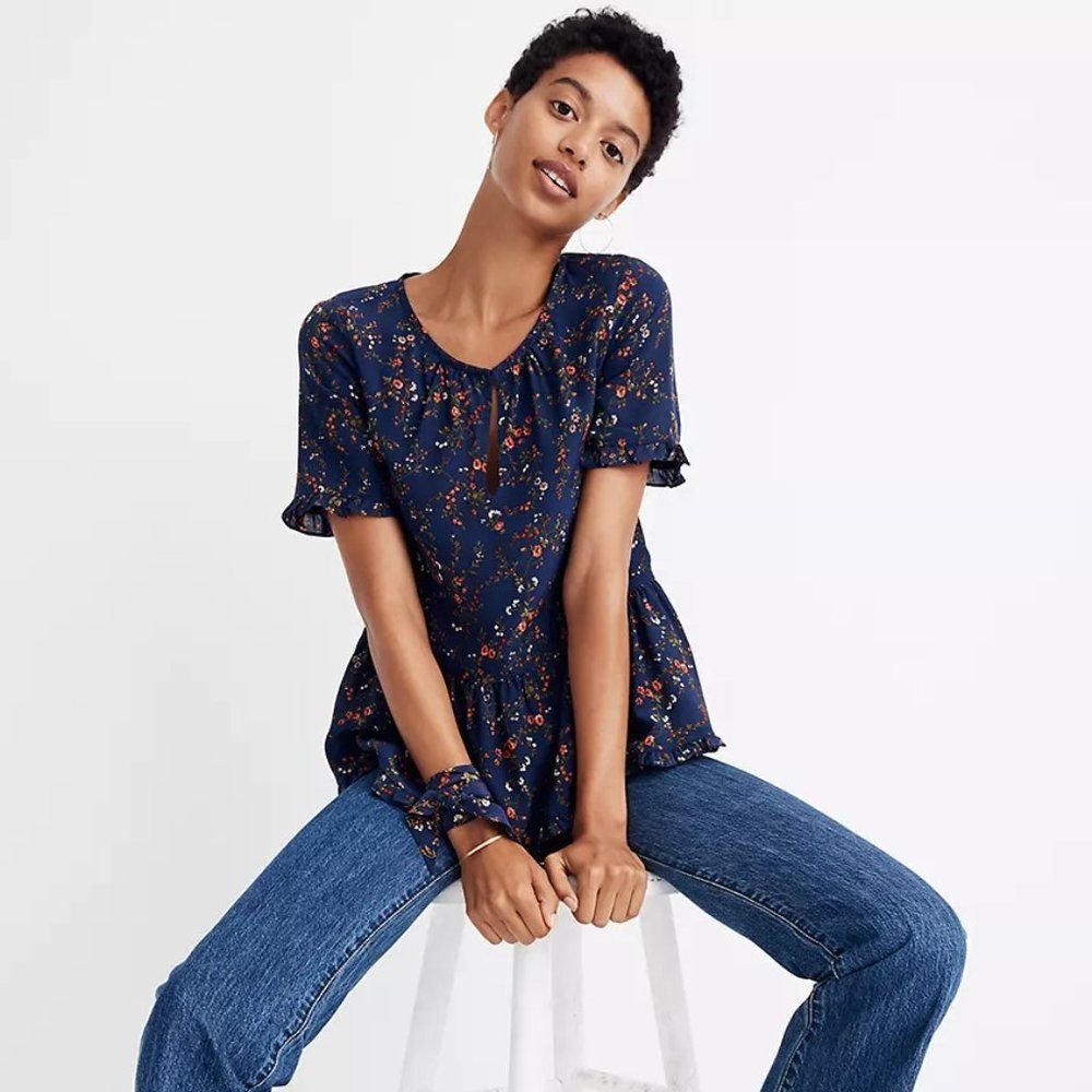 Madewell Silk Stanza Ruffle-Hem Top in Moonless Floral Size XS